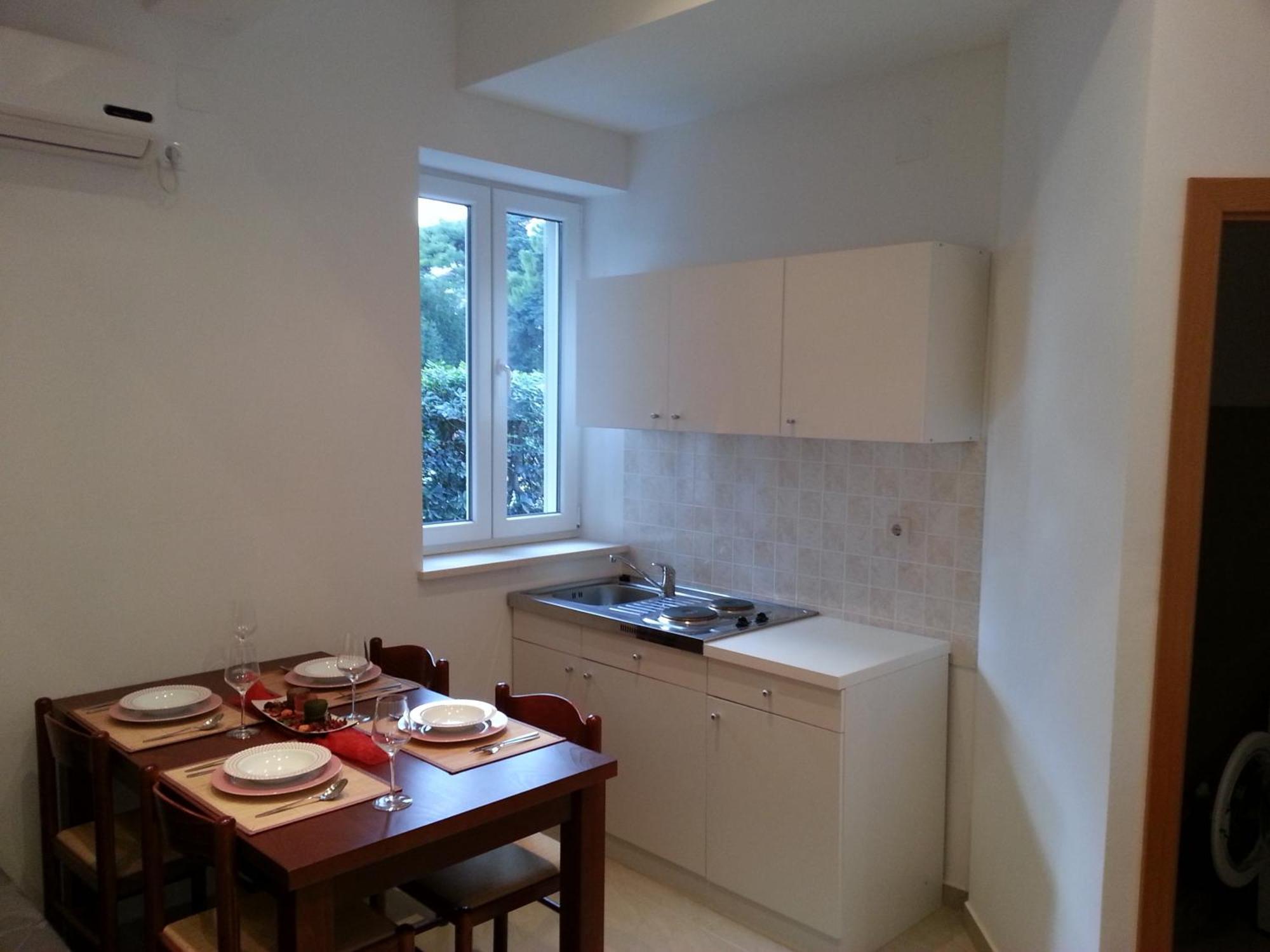 Apartments Dalmatino ดูบรอฟนิก ภายนอก รูปภาพ