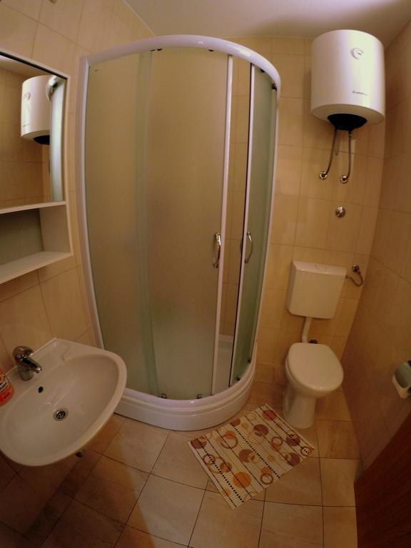 Apartments Dalmatino ดูบรอฟนิก ภายนอก รูปภาพ